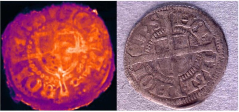 Gribshunden-mynt vist gjennom mikro